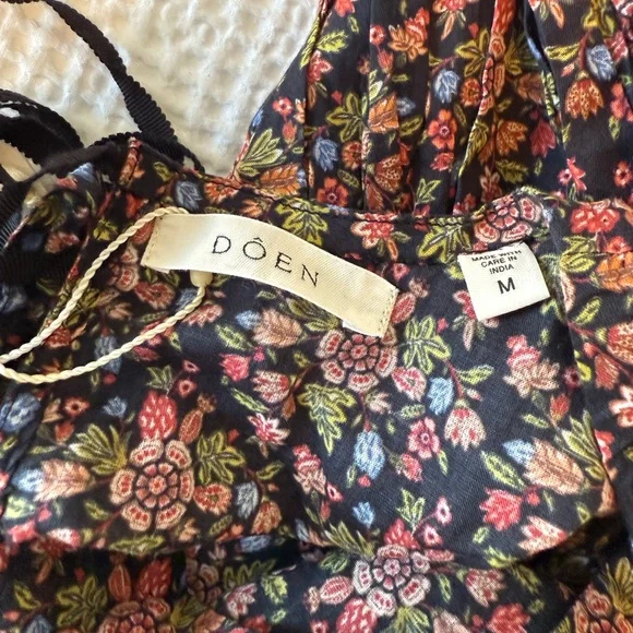 NWT Doen Rhodia Dress in Noir Forest Floral - Picture 4 of 6